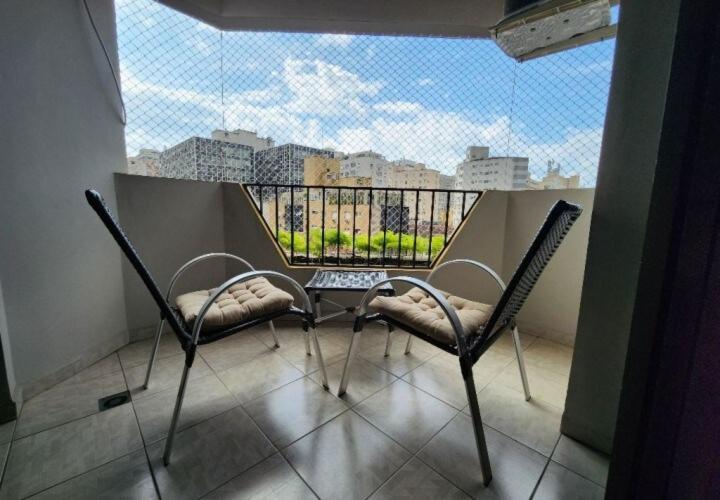 Flat No Hotel Cosmopolitan Com Estacionamento Gratis E Piscina Santos  Bagian luar foto